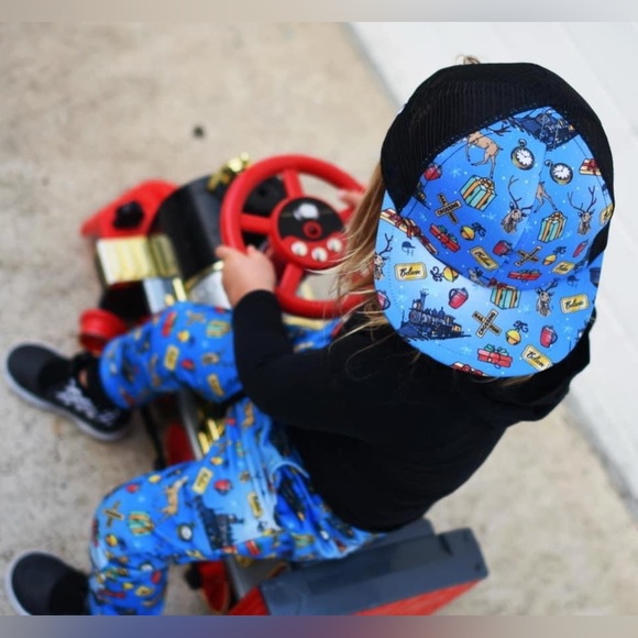 New George Hats Polar Express Hat - Picture 1 of 4